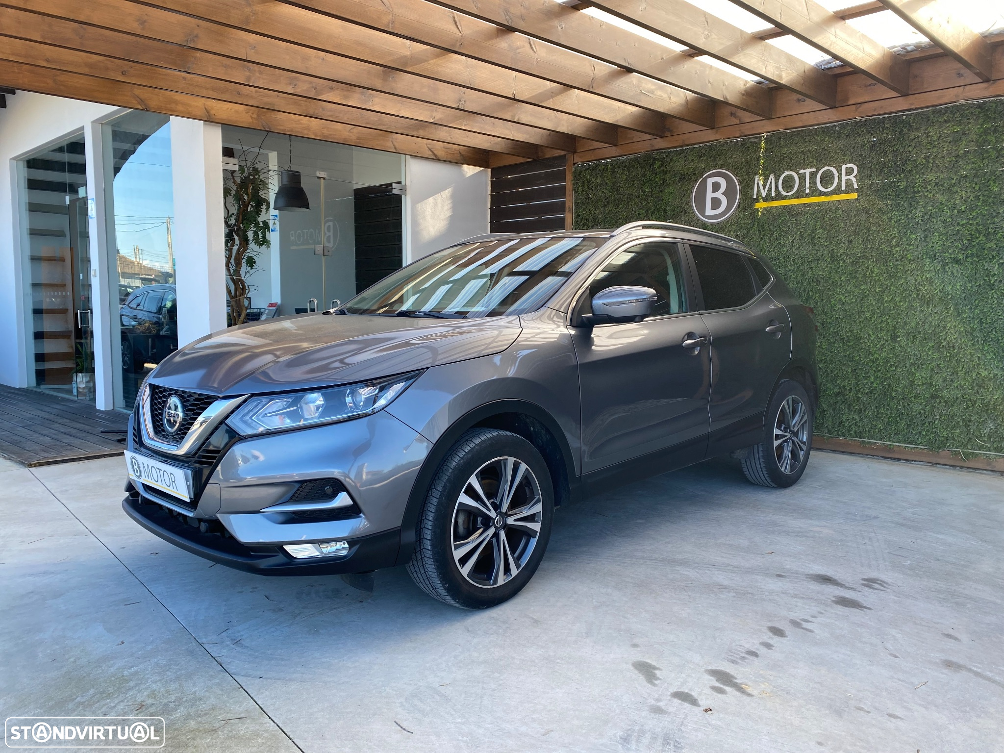 Nissan Qashqai 1.5 dCi N-Connecta - 2