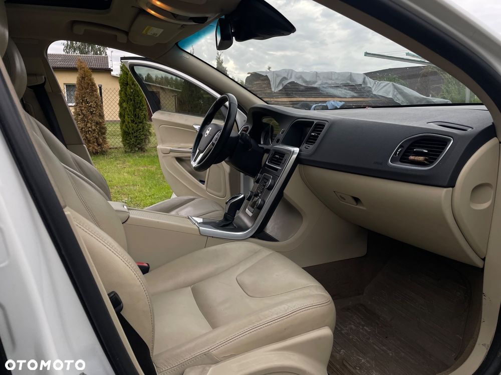 Volvo S60 2.5 T5 AWD - 14