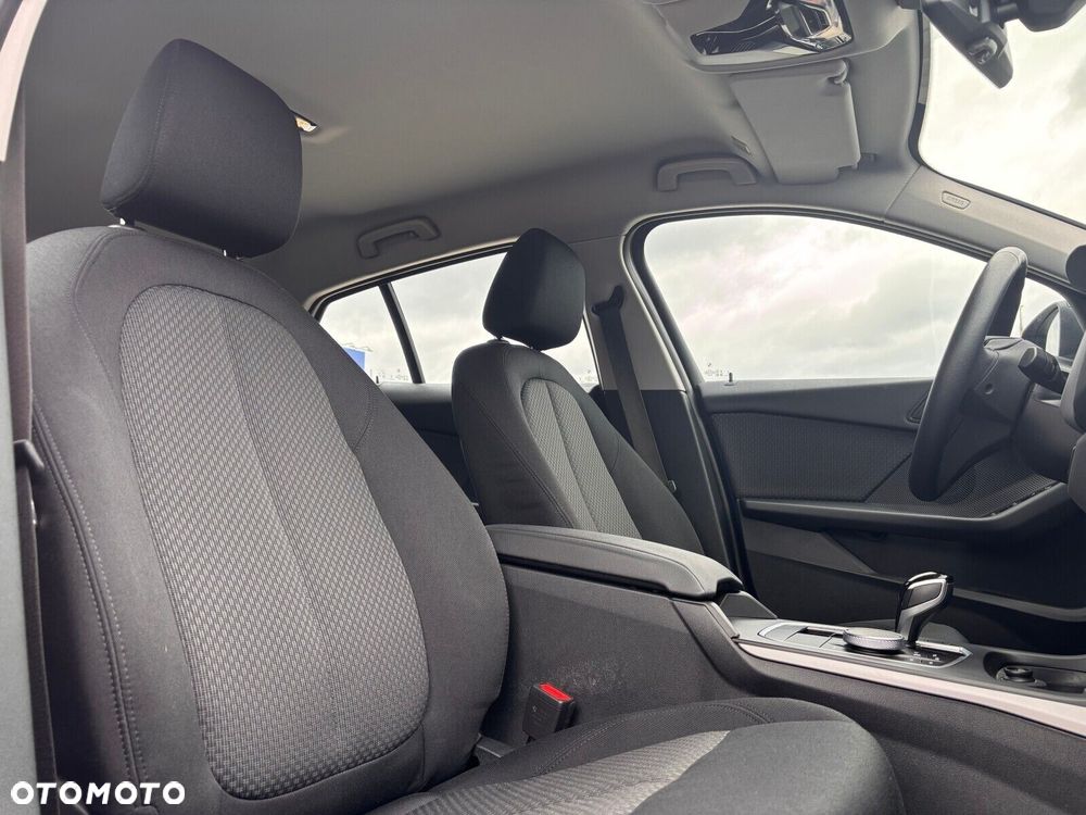 BMW Seria 1 118i Advantage - 14