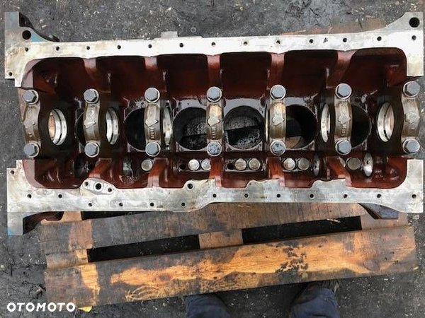 Ford New Holland 8730  - Blok Cylindrów Ford fonn-6015-da