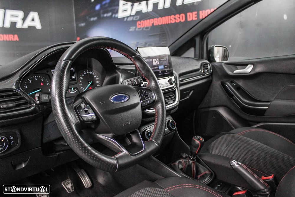 Ford Fiesta 1.0 EcoBoost ST-Line - 16