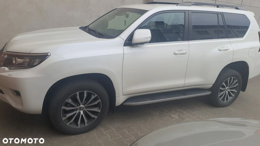 Toyota Land Cruiser LC 2.8 D-4D Invincible - 1