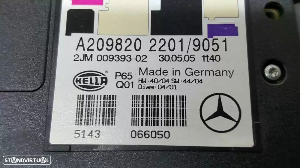 LUZ INTERIOR MERCEDES-BENZ CLK 2005 -A20982022019051 - 4
