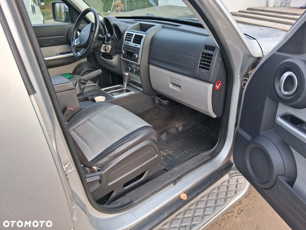 Dodge Nitro 2.8 CRD DPF Automatik R/T - 4