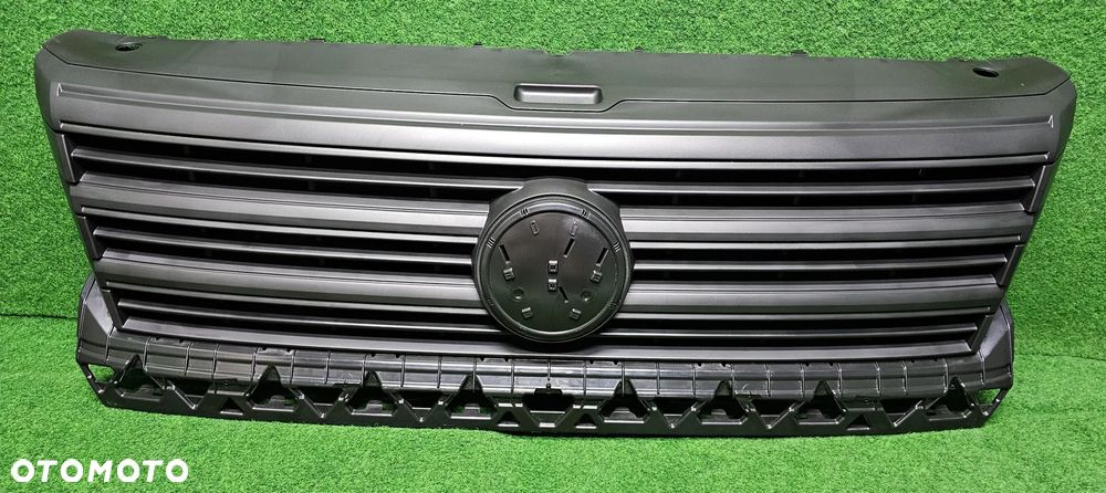 VOLKSWAGEN CRAFTER 7C0 ---> NOWA ATRAPA GRILLA PRZÓD