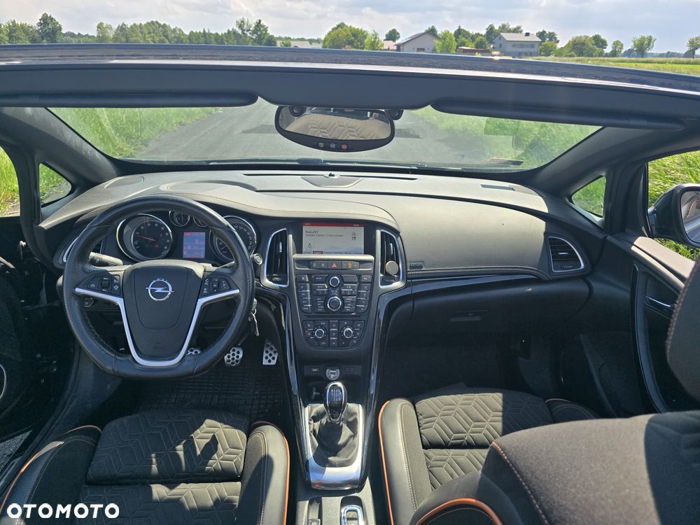 Opel Cascada 1.6 T Cosmo S&S - 13