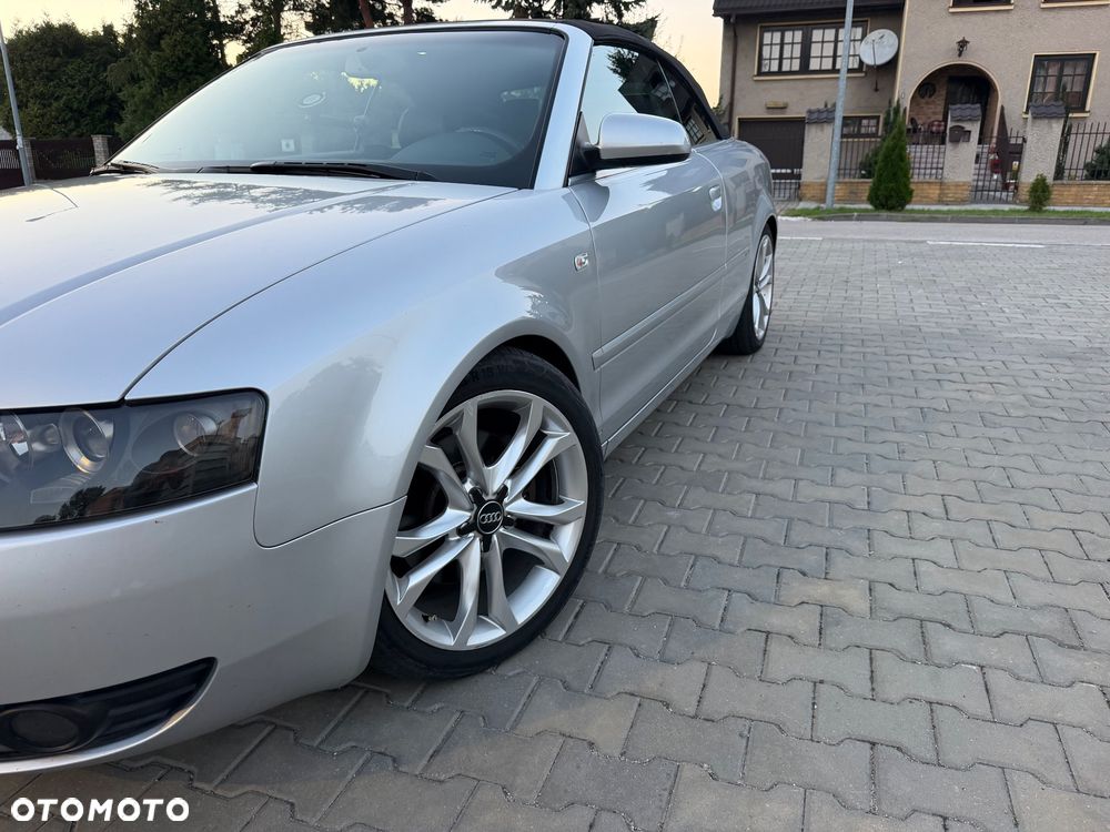 Audi A4 Cabrio 3 - 23