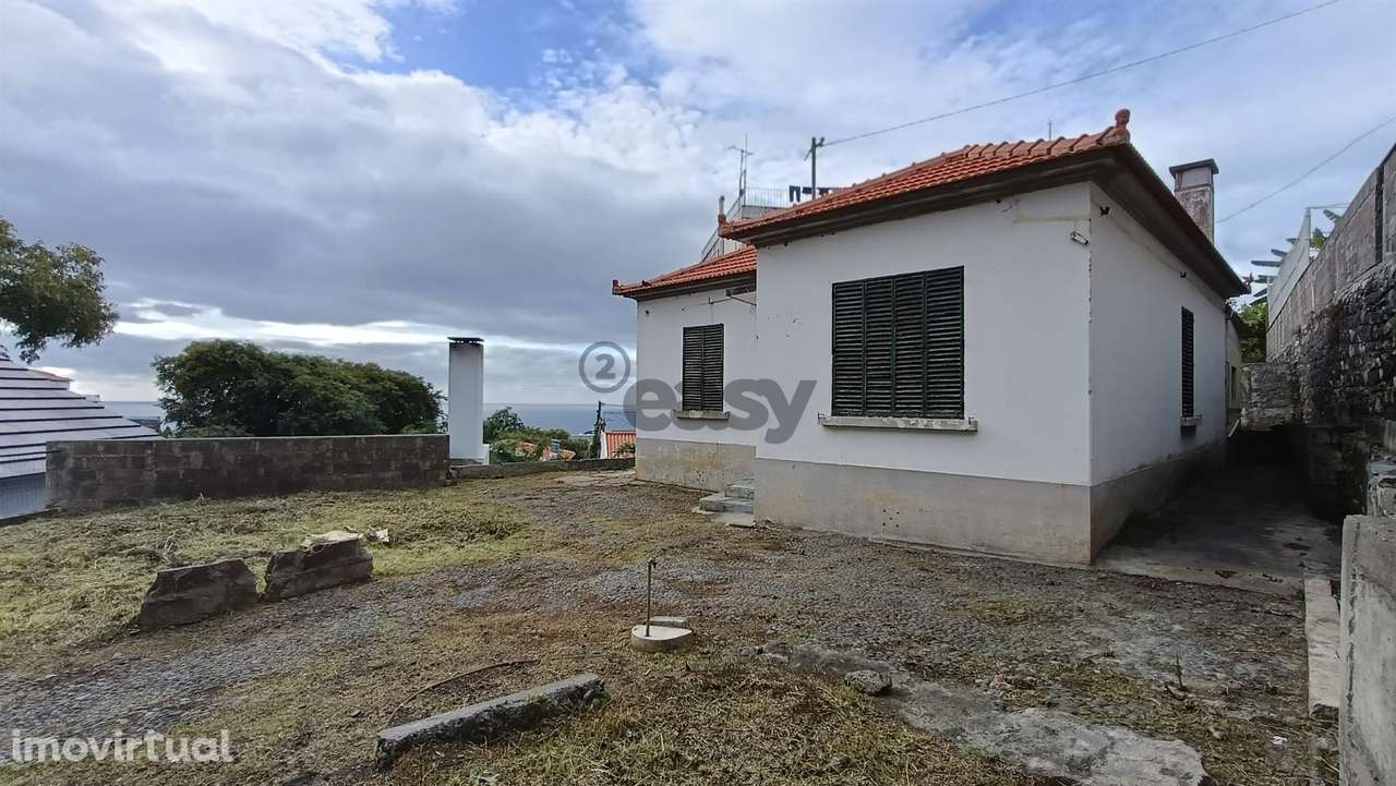 Moradia para Restaurar T3 Venda em Funchal (Santa Luzia),Funchal - Grande imagem: 3/21