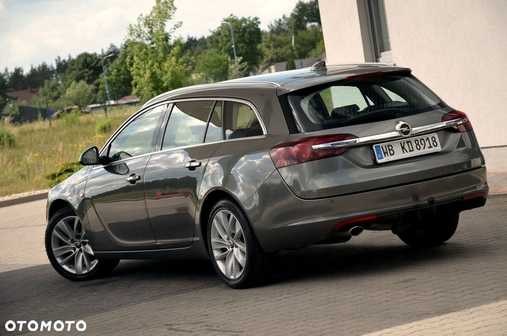 Opel Insignia - 8
