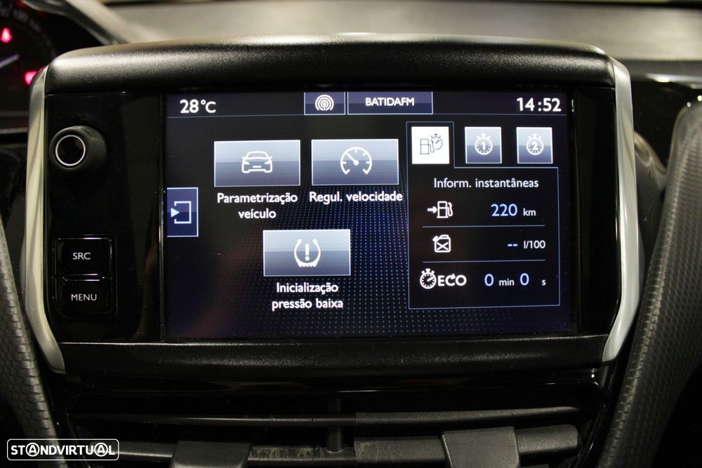 Peugeot 2008 1.2 PureTech Style EAT6 - 30