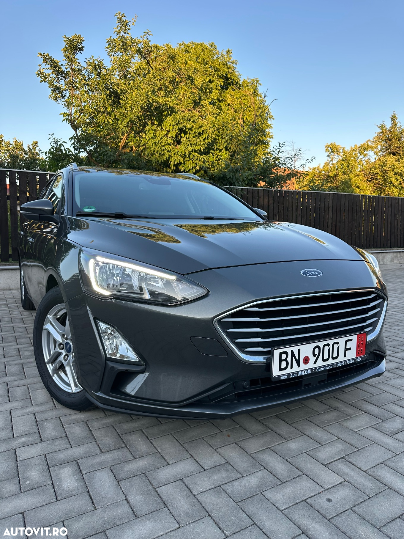 Ford Focus 2.0 EcoBlue Start-Stopp-System TITANIUM - 10
