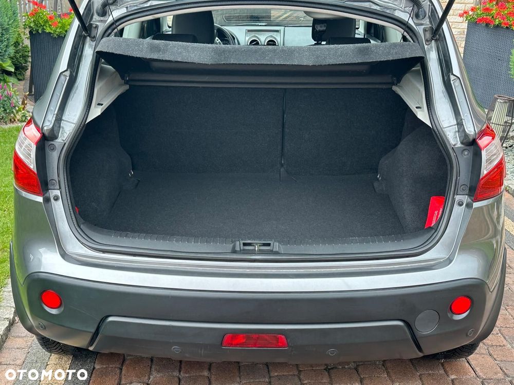 Nissan Qashqai - 13