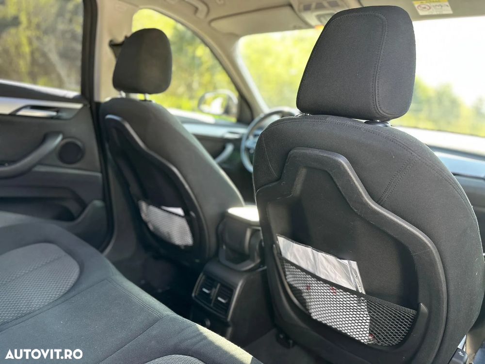 BMW X1 - 8