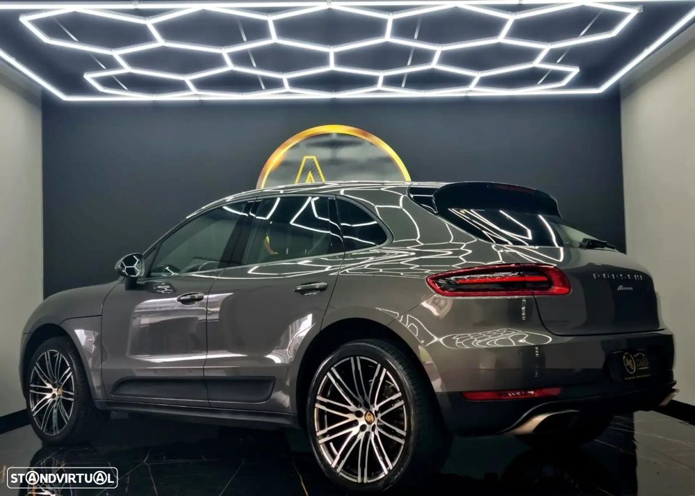 Porsche Macan - 57