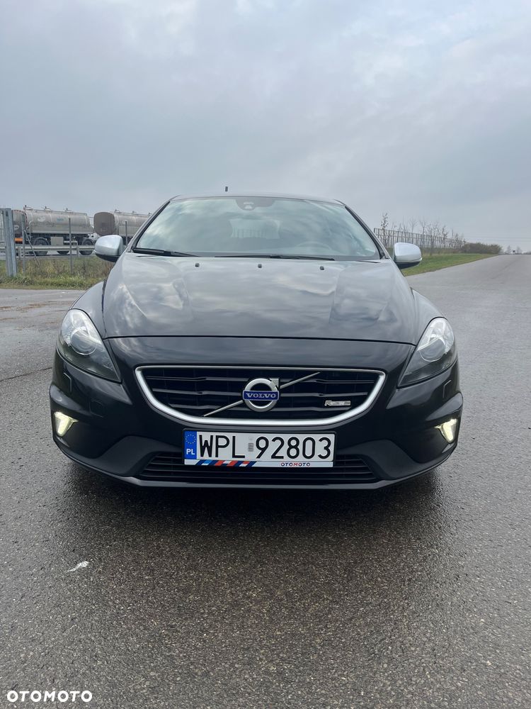 Volvo V40 D2 R-Design - 2