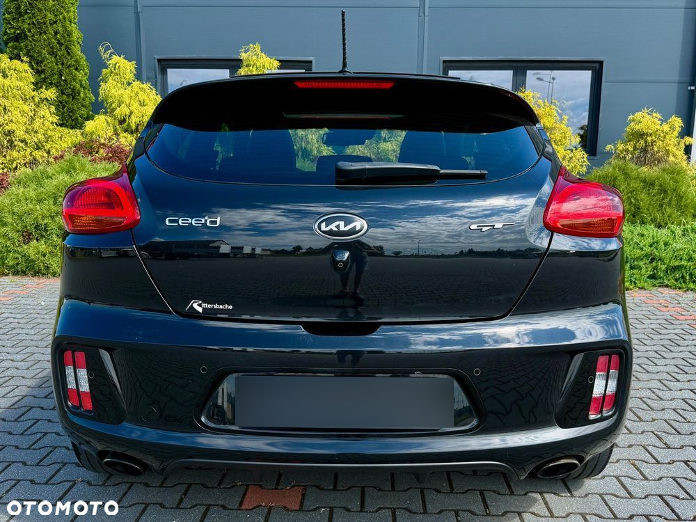 Kia Ceed 1.6 T-GDI GT - 18