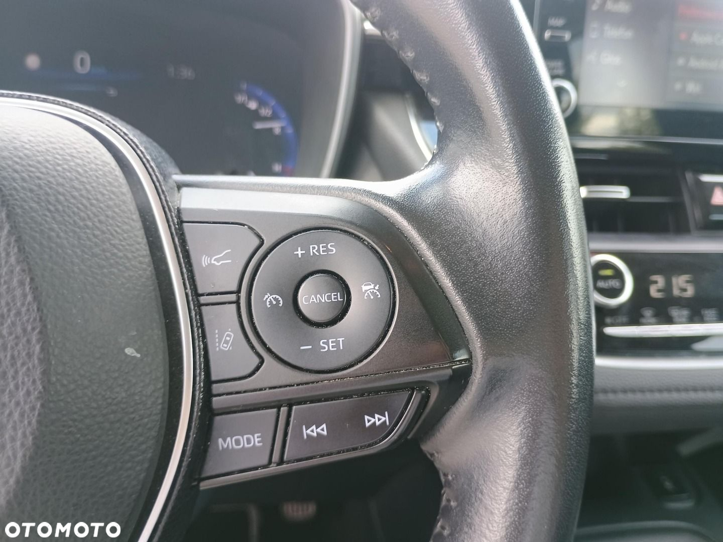 Toyota Corolla 1.8 Hybrid Comfort - 25