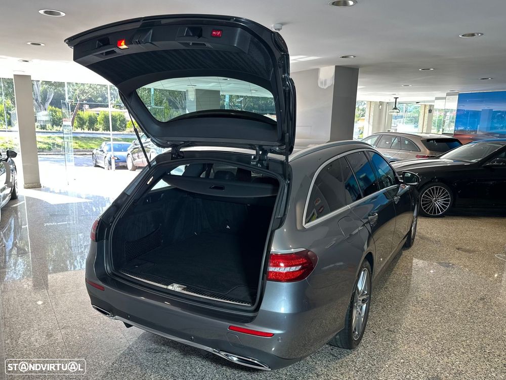 Mercedes-Benz E 220 d AMG Line - 38