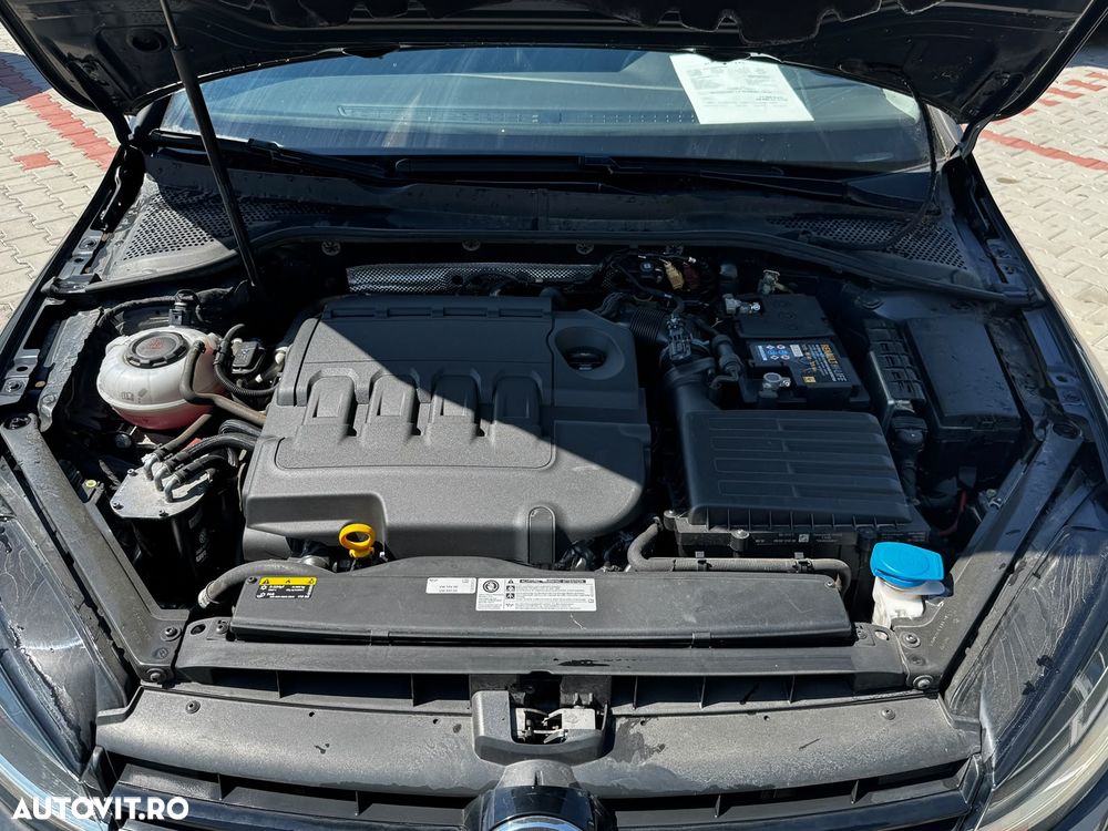 Volkswagen Golf 1.6 TDI Trendline - 19