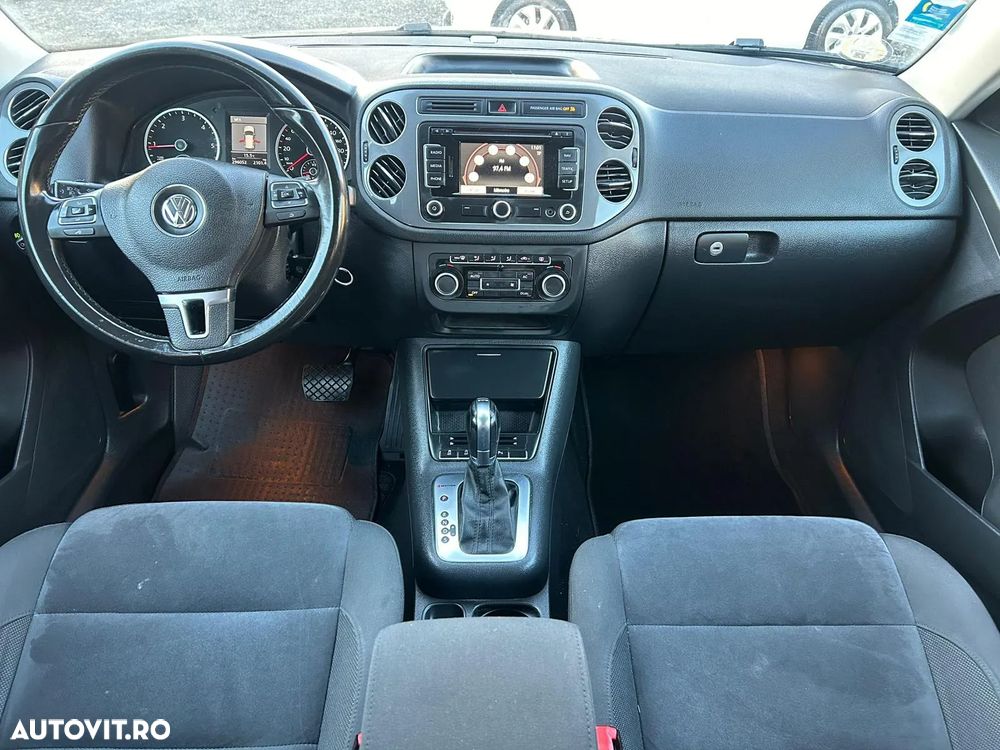 Volkswagen Tiguan - 5