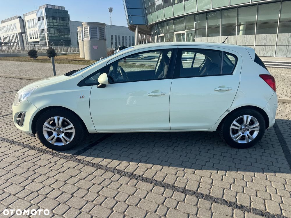 Opel Corsa - 2