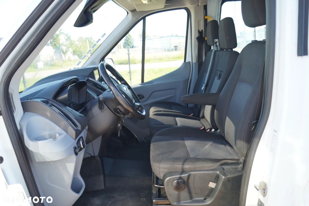 Ford Transit - 24
