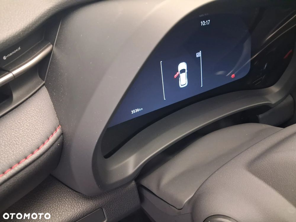 Lexus LBX 1.5 Hybrid Emotion - 28