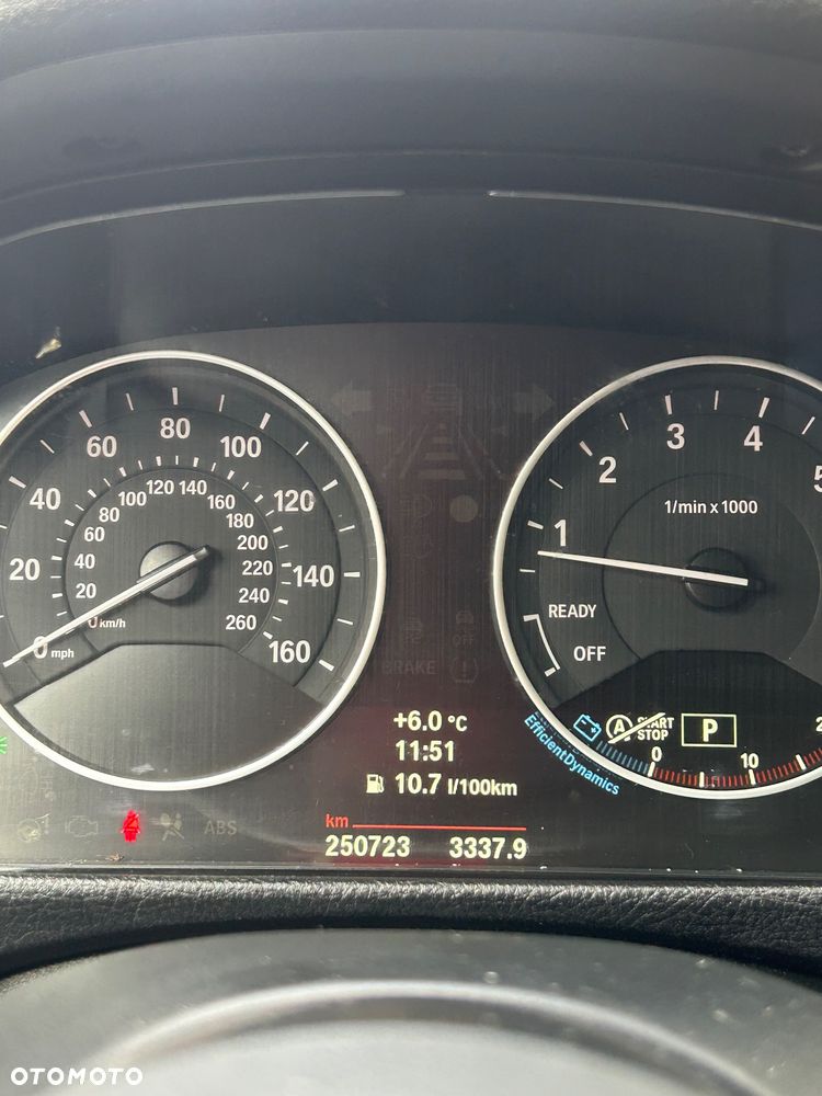 BMW Seria 3 335i xDrive M Sport - 10
