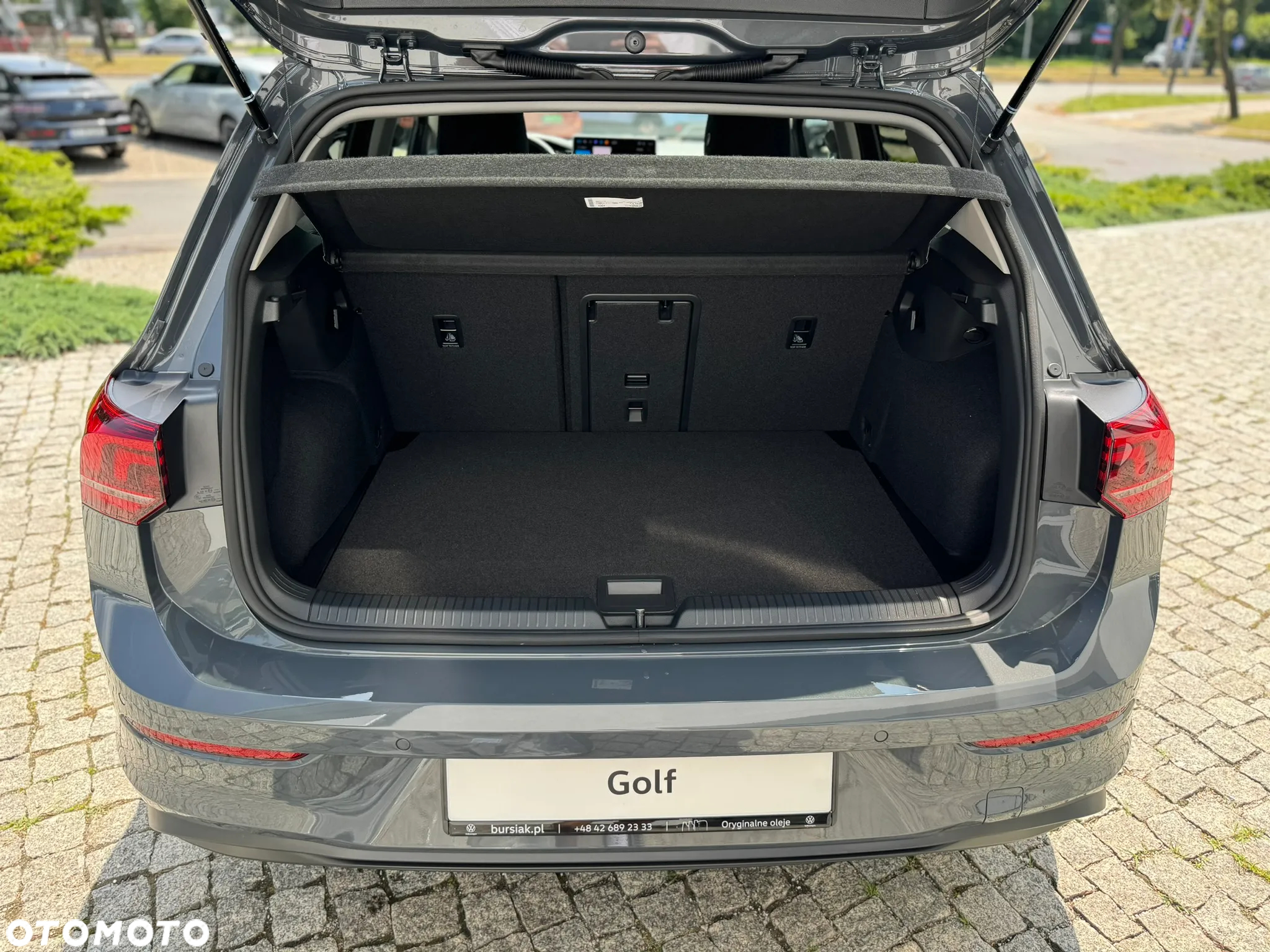 Volkswagen Golf VIII 1.5 TSI Life Plus - 30