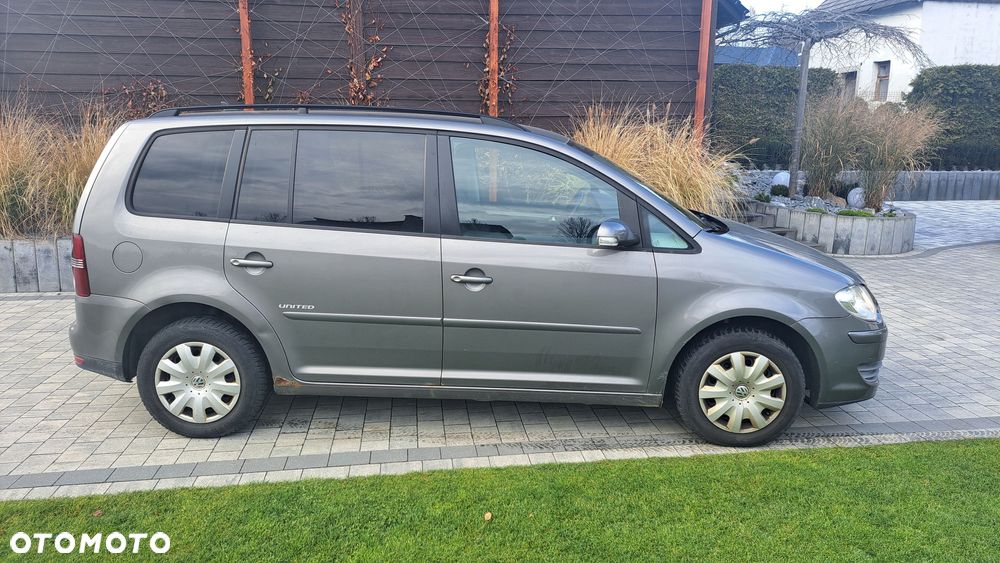 Volkswagen Touran 1.4 TSI Life - 2