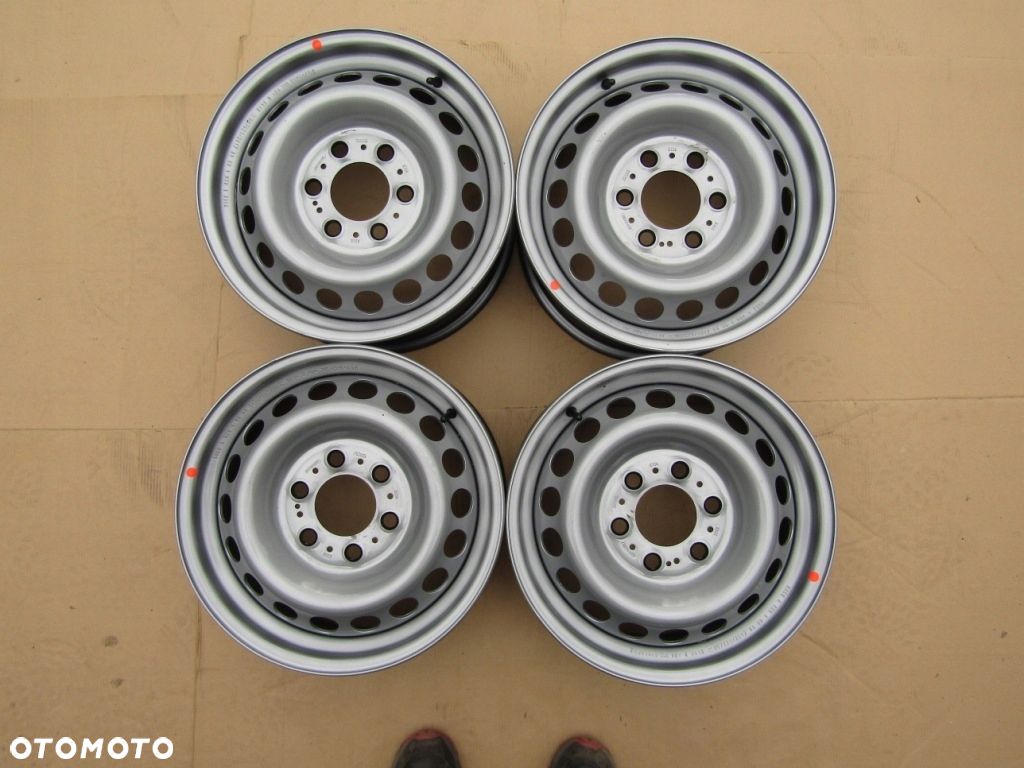 4x Felgi NOWE 16 Mercedes Sprinter 311 313 315 316 319 907 908 910 VW Crafter - 1