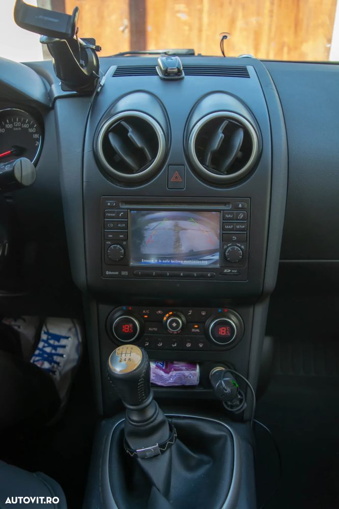 Nissan Qashqai 1.5 dCi DPF acenta - 3