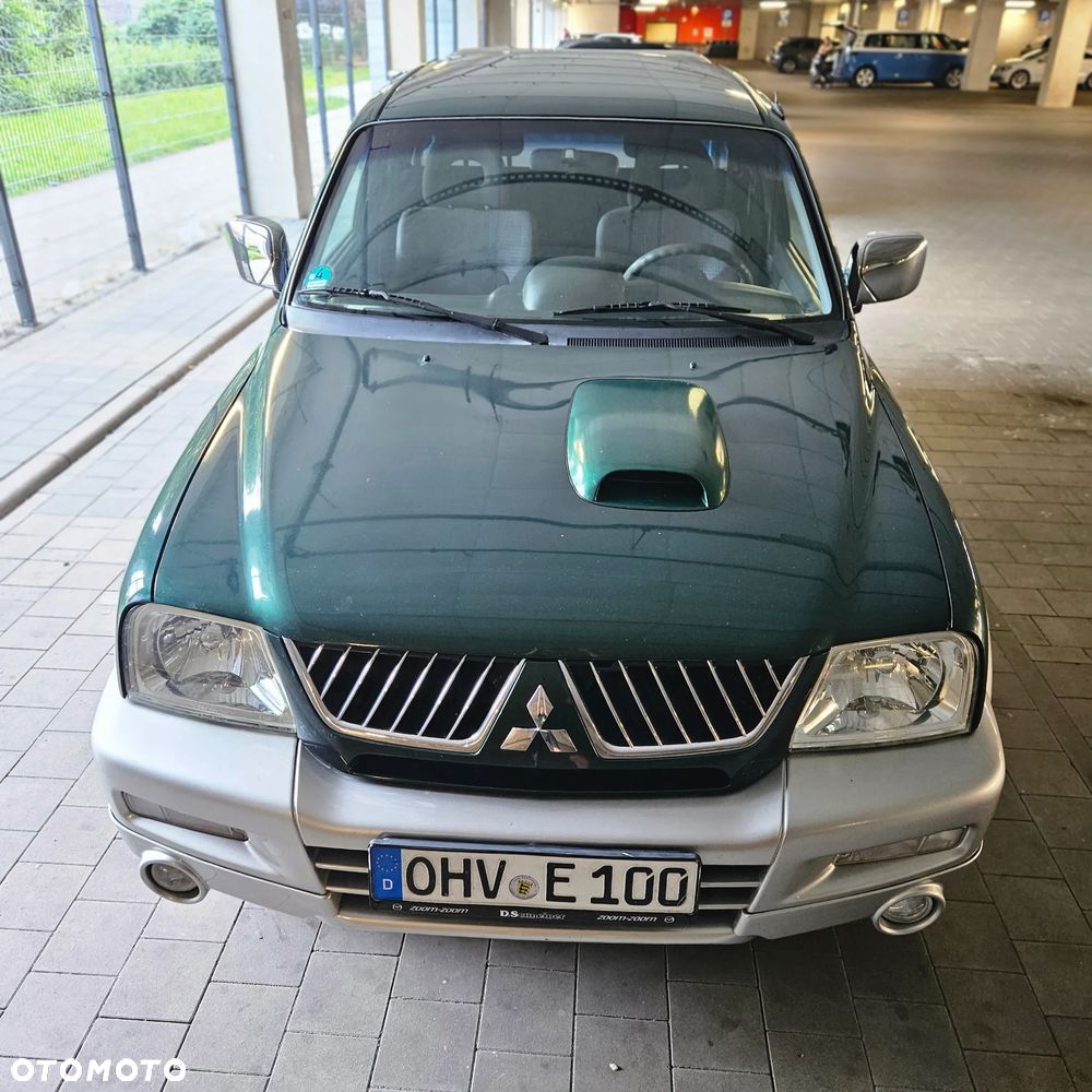 Mitsubishi L200 Pick Up 4x4 Intense Club Cab - 2