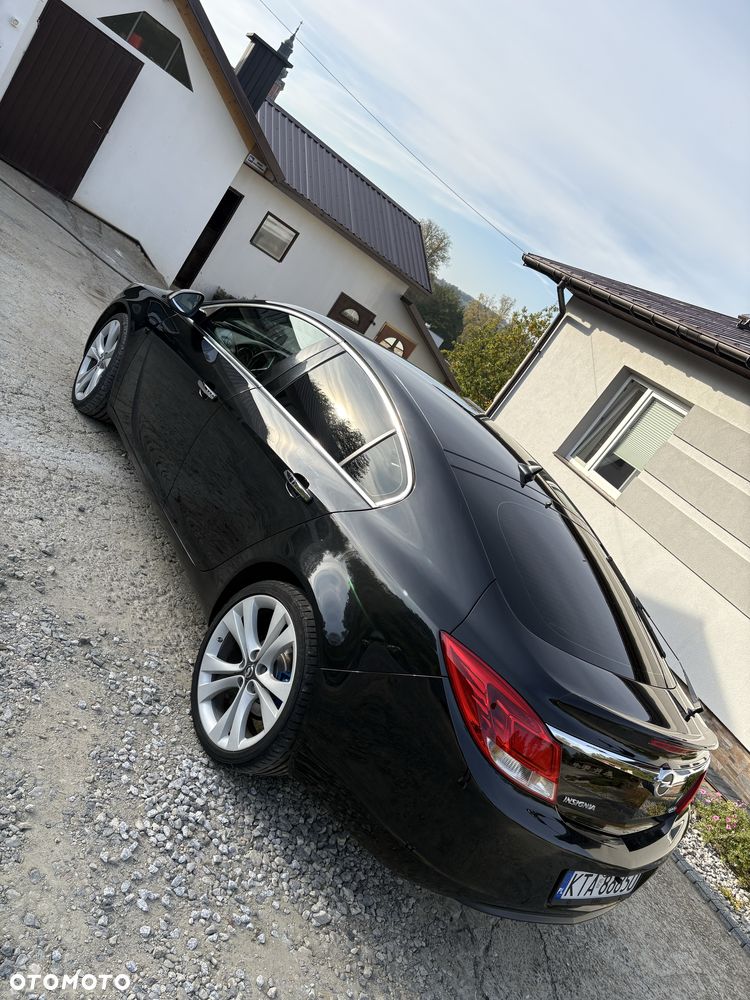 Opel Insignia 2011 photo 2