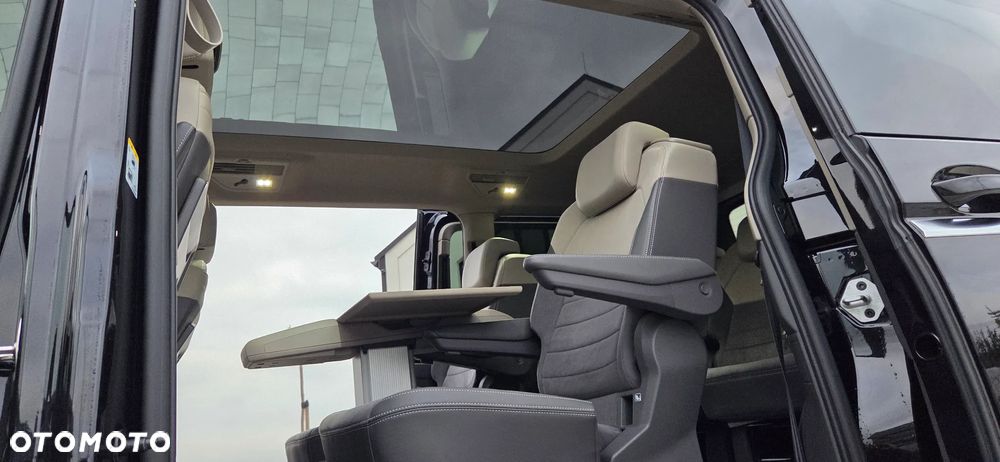 Volkswagen Multivan 2.0 TDI L2 Style DSG - 16