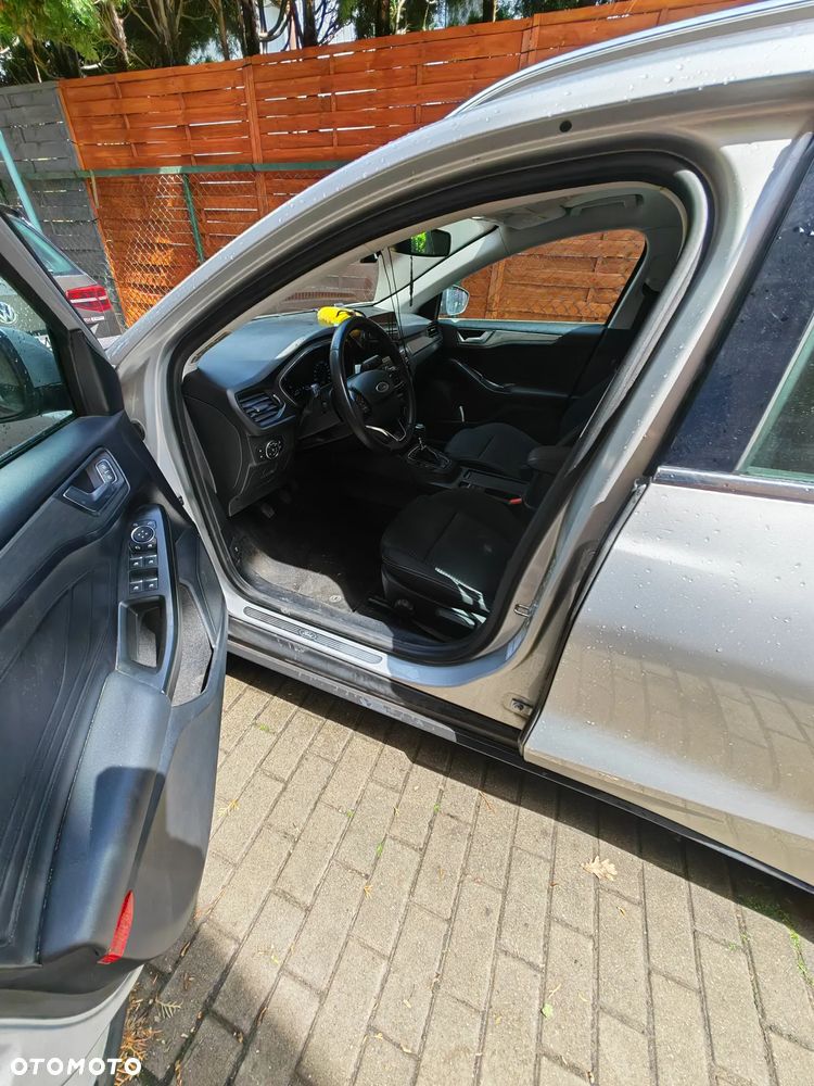 Ford Focus 2.0 EcoBlue Titanium - 10