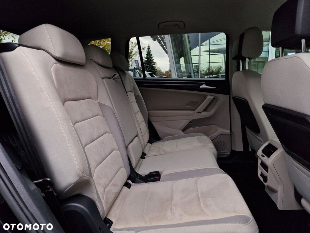 Volkswagen Tiguan Allspace 2.0 TSI 4Mot Highline DSG 7os - 17