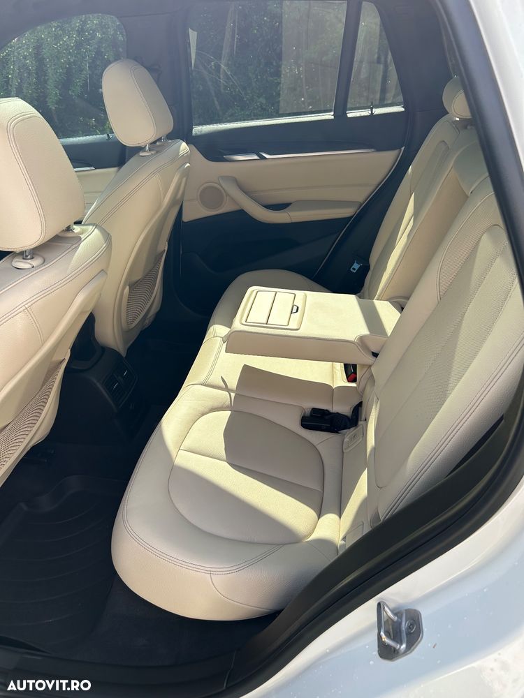 BMW X1 - 11