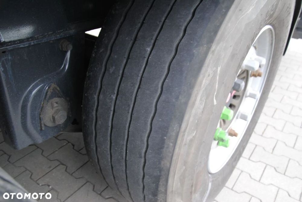 Wielton Podnoszona oś, SAF - 15