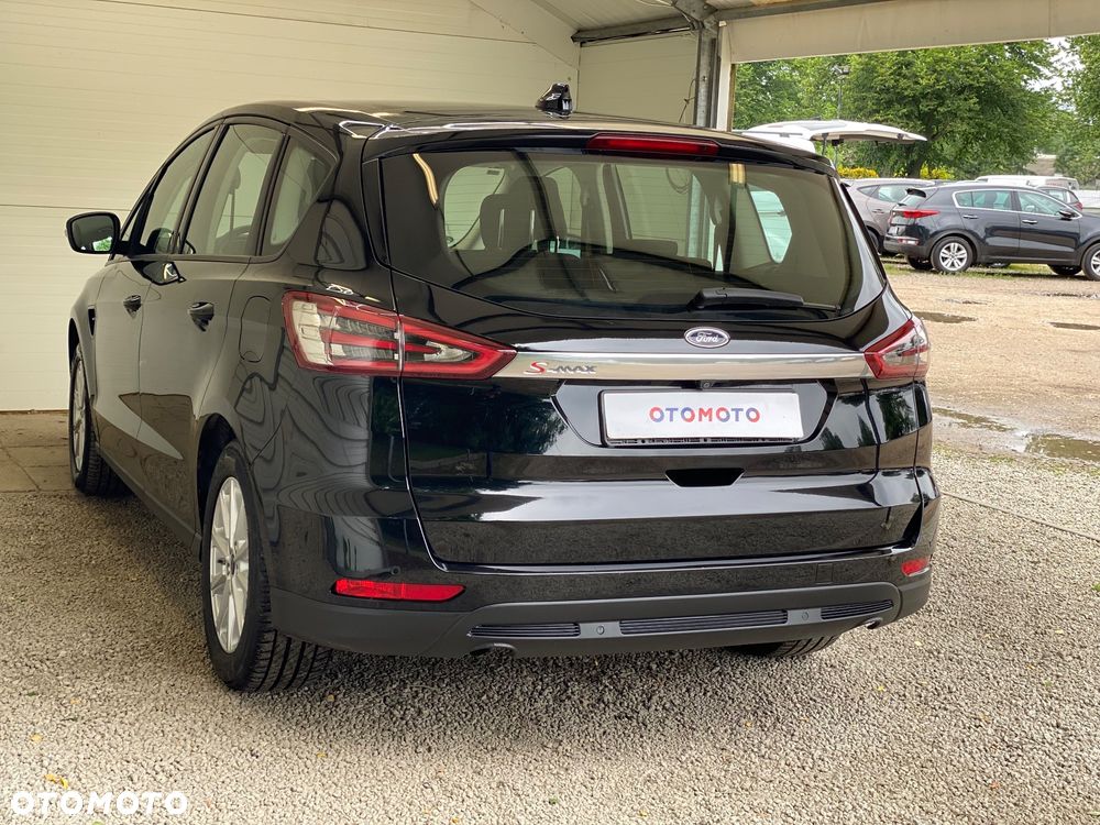 Ford S-Max 2.0 TDCi Titanium - 4
