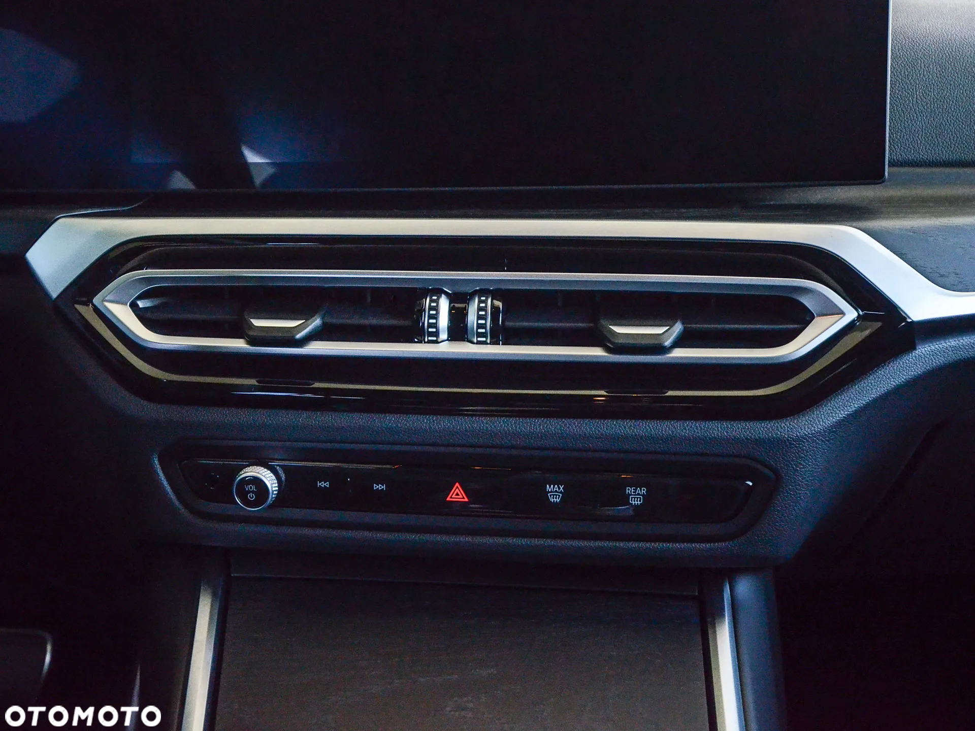 BMW Seria 3 - 34