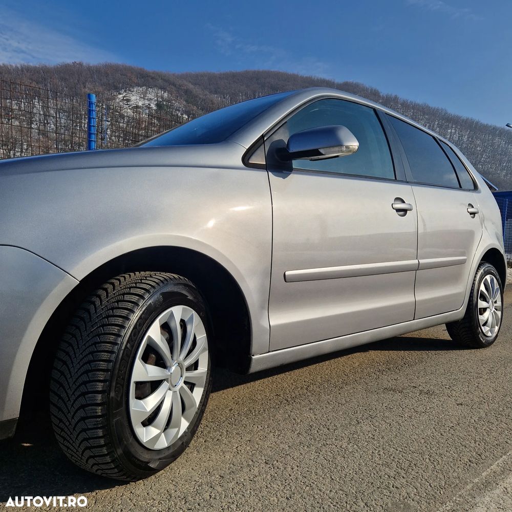 Volkswagen Polo 1.4 Comfortline - 16