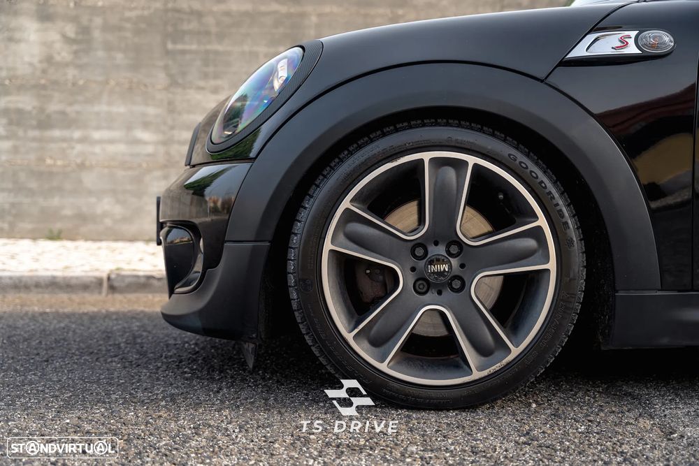 MINI 3 Portas Cooper S - 12