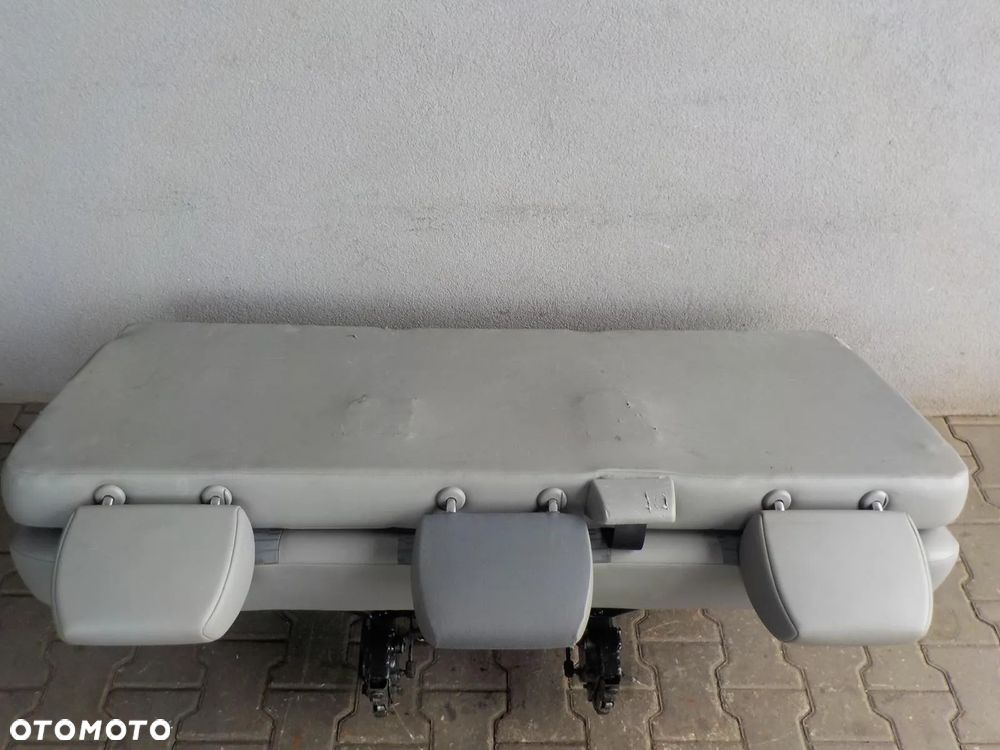 VW T5 T6 FOTEL POTRÓJNY TRÓJKA KANAPA ŁAWKA TYŁ TYLNA PALACE - 4
