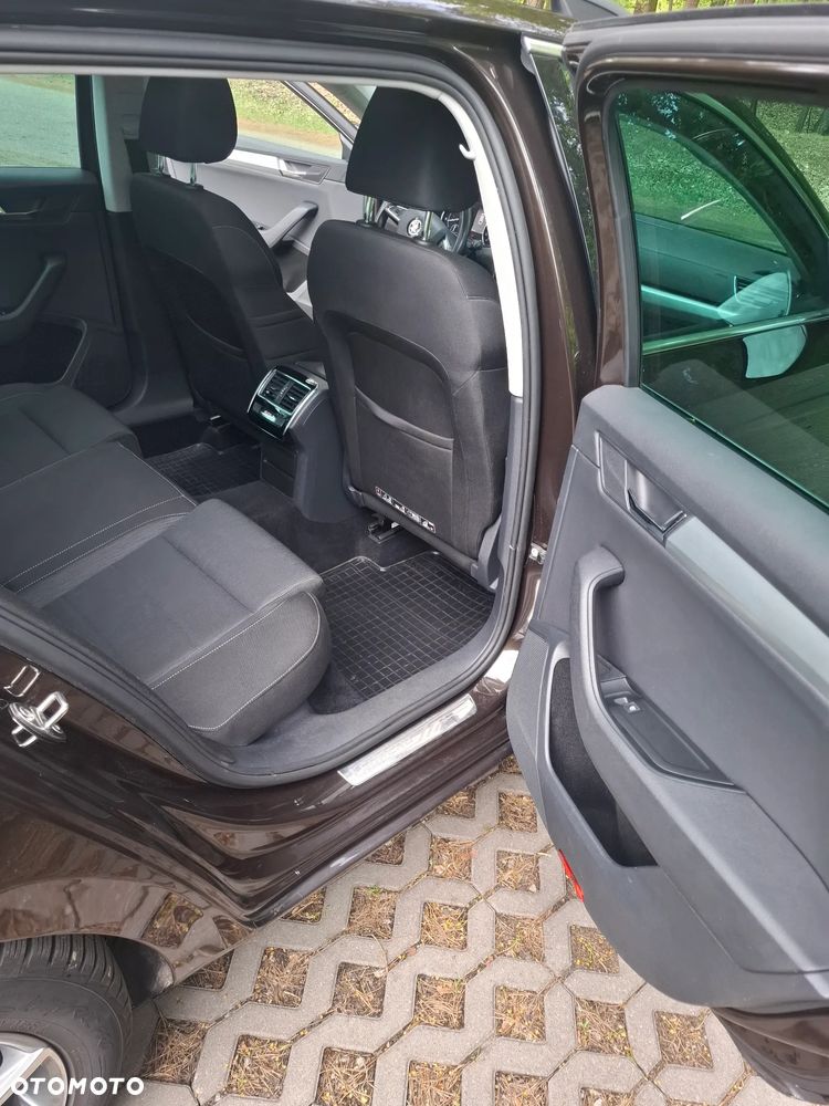 Skoda Superb 1.4 TSI ACT DSG Ambition - 37