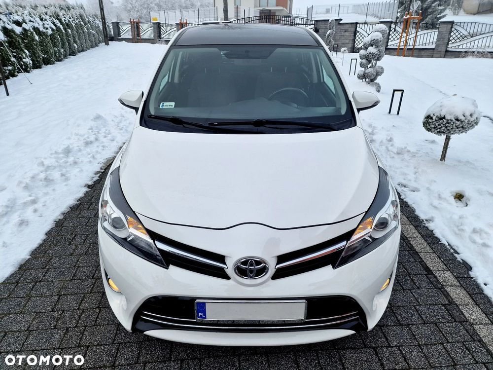 Toyota Verso 1.6 Premium - 13