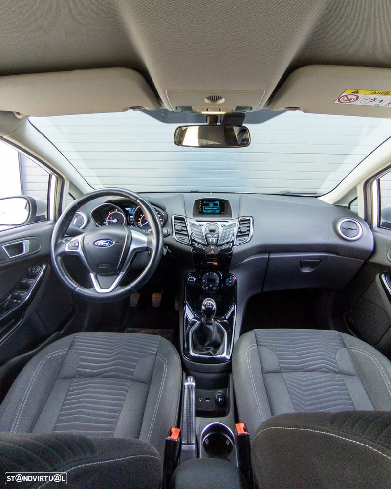 Ford Fiesta - 4