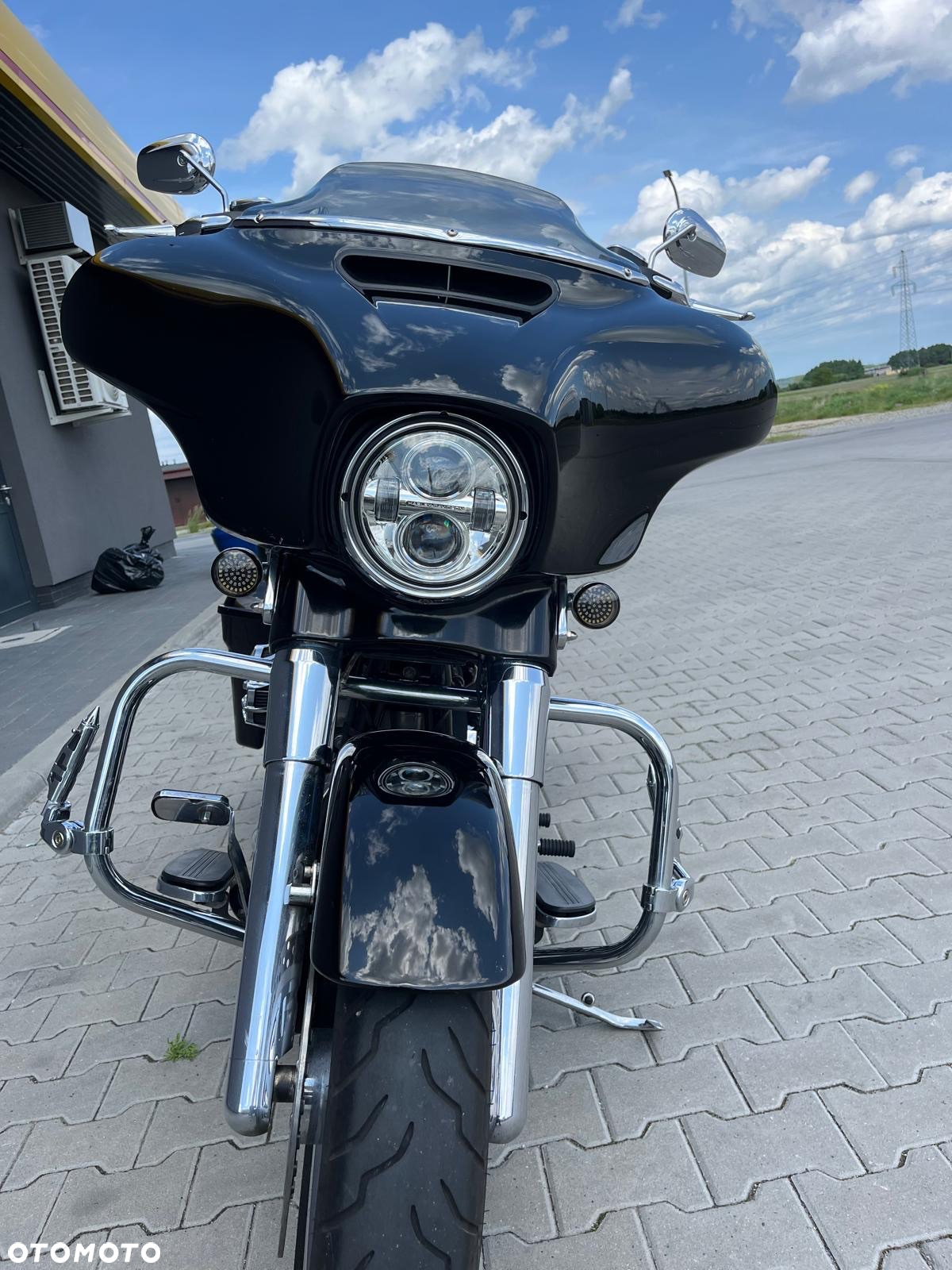 Harley-Davidson Touring Street Glide - 8