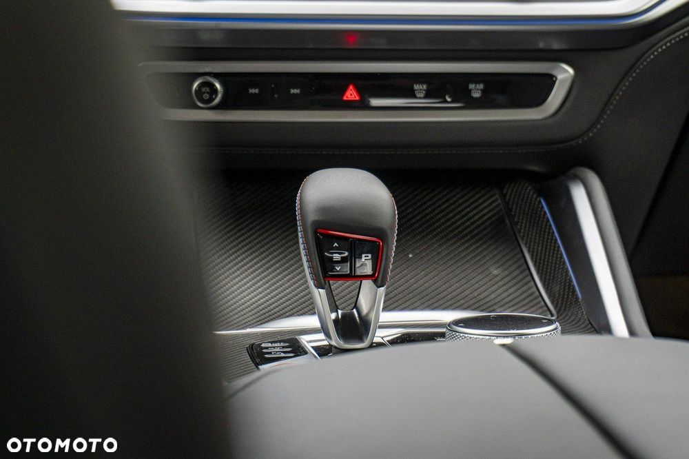 BMW XM 50e PHEV sport - 26