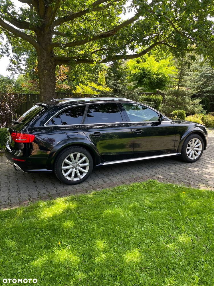 Audi A4 Allroad - 13